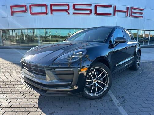 2025 Porsche Macan T