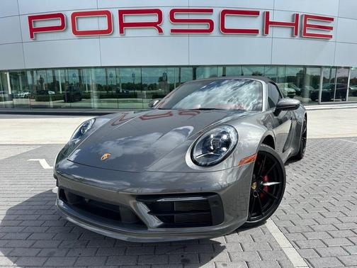 2022 Porsche 911 Targa 4S