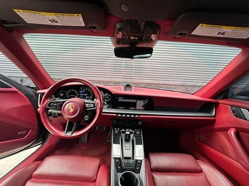 2022 Porsche 911 Targa 4S