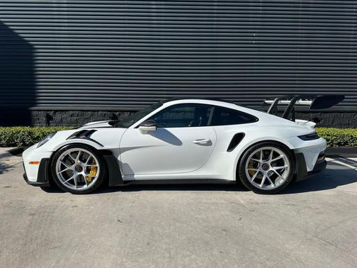 2025 Porsche 911 GT3 RS