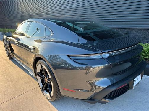 2025 Porsche Taycan Base