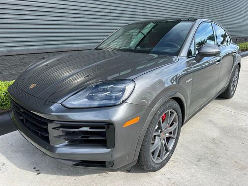 2026 Porsche Cayenne S