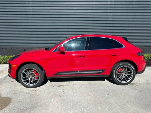 2026 Porsche Macan S