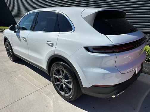 2026 Porsche Cayenne S