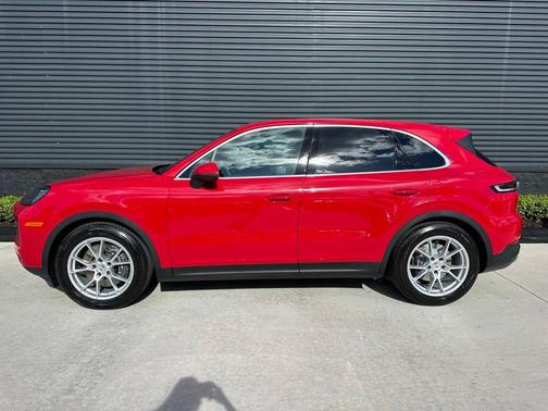 2026 Porsche Cayenne Base