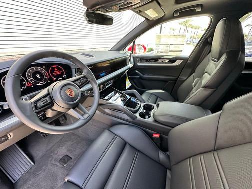 2026 Porsche Cayenne Base