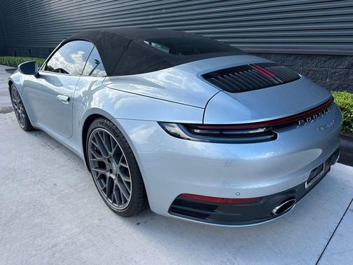 2020 Porsche 911 Carrera S