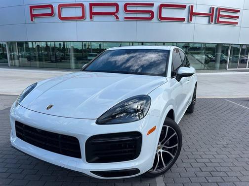 2023 Porsche Cayenne S