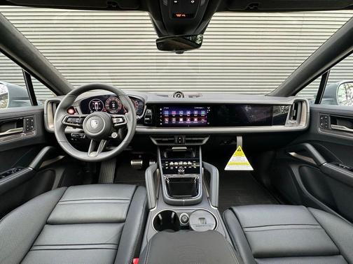 2026 Porsche Cayenne Turbo