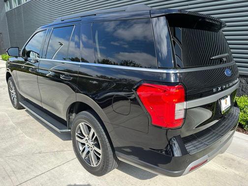2022 Ford Expedition XLT