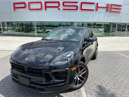 2023 Porsche Macan S