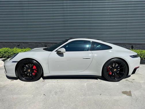 2024 Porsche 911 Carrera S