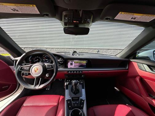 2022 Porsche 911 Carrera S