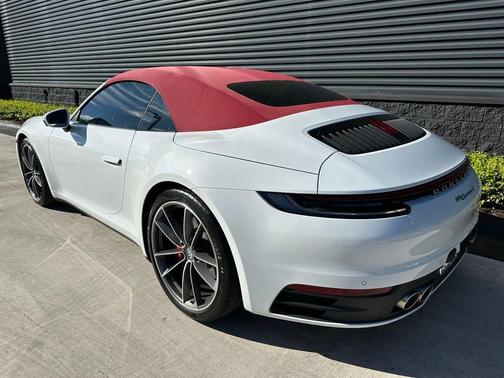2022 Porsche 911 Carrera S
