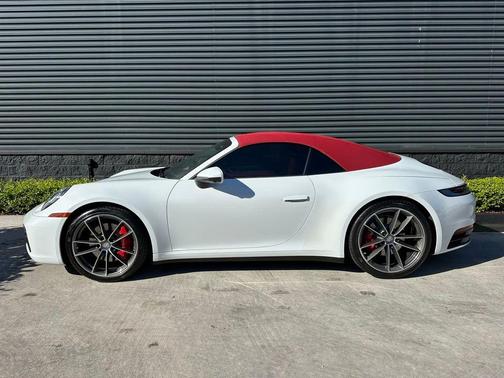 2022 Porsche 911 Carrera S