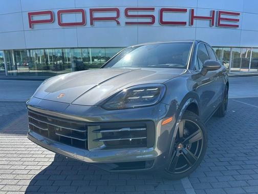 2026 Porsche Cayenne Base