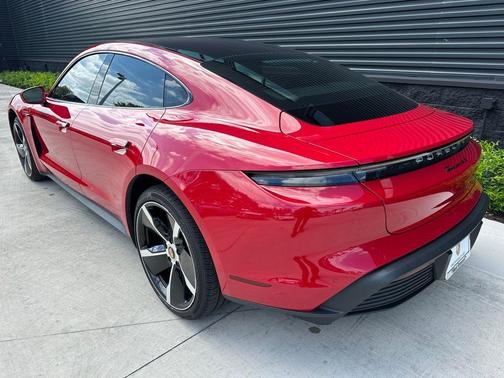 2021 Porsche Taycan 4S