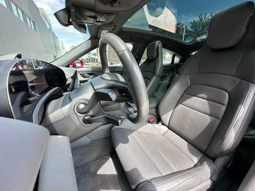 2021 Porsche Taycan 4S