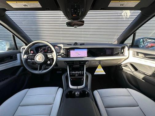 2026 Porsche Cayenne AWD