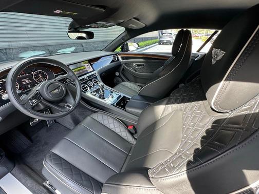 Black Crystal 2020 Bentley Continental GT V8