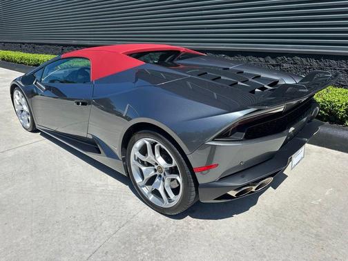 Gray Metallic 2016 Lamborghini Huracan LP610-4S