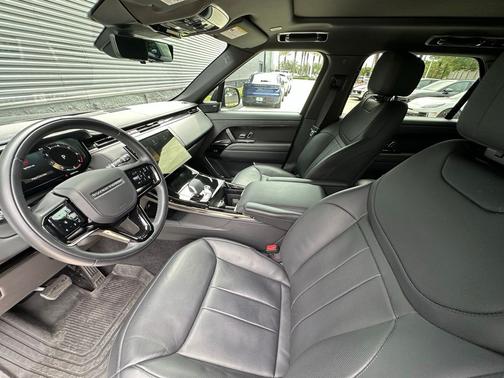 Santorini Black 2024 Land Rover Range Rover Sport Dynamic SE