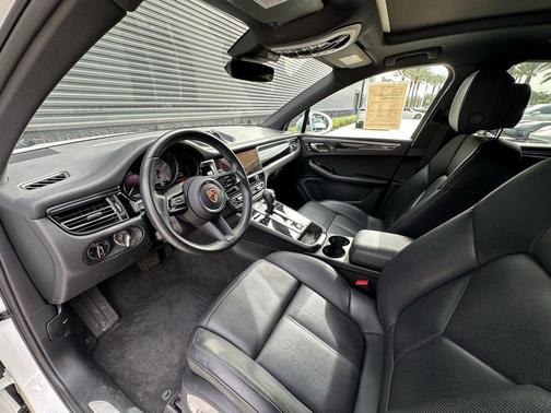 2023 Porsche Macan S