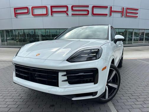 2026 Porsche Cayenne AWD