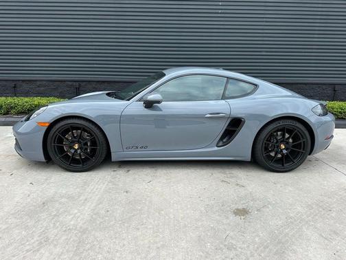 2025 Porsche 718 Cayman GTS 4.0