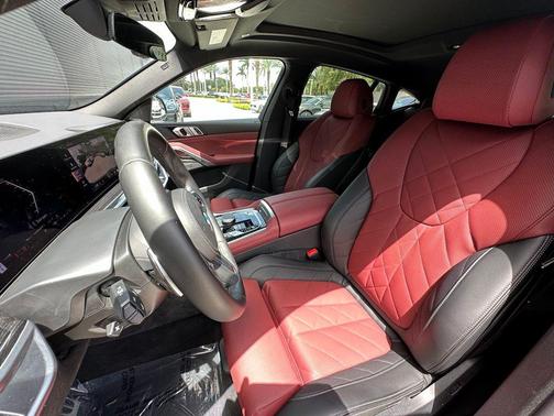 Black Sapphire Metallic 2025 BMW X6 xDrive40i