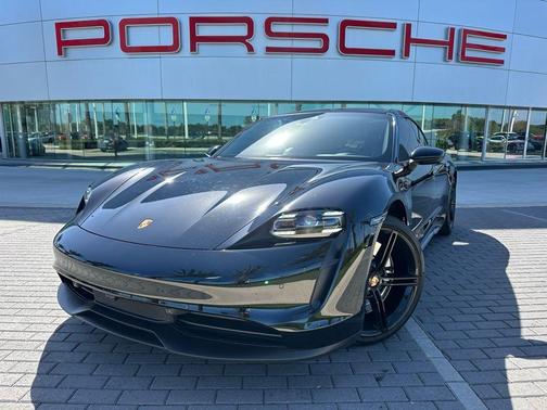 2022 Porsche Taycan Base
