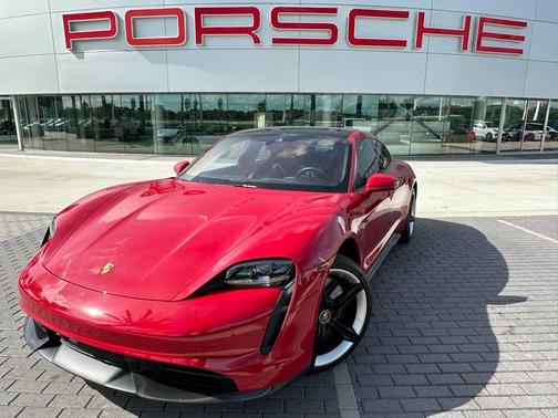 2021 Porsche Taycan Turbo S