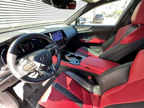 2022 Lexus NX 350 F SPORT Handling