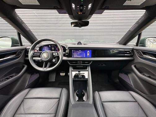 2025 Porsche Macan 4S