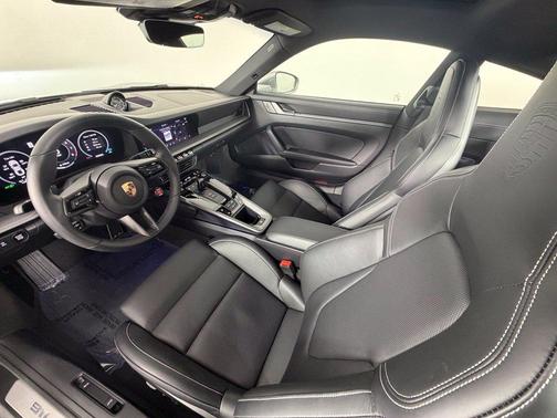 GT Silver Metallic 2026 Porsche 911 Carrera S