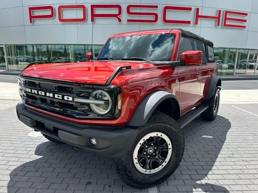 2022 Ford Bronco Outer Banks