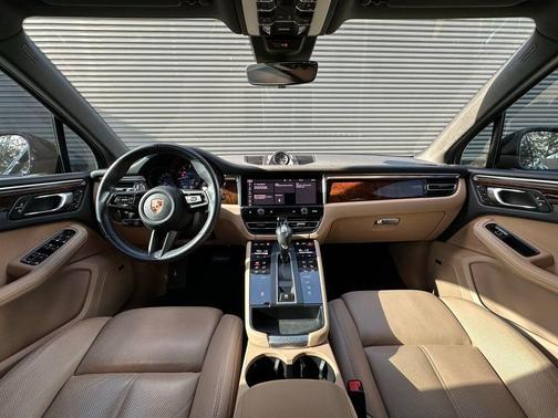 2024 Porsche Macan 