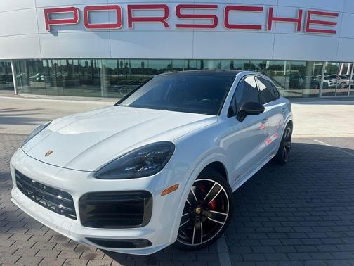 2023 Porsche Cayenne GTS