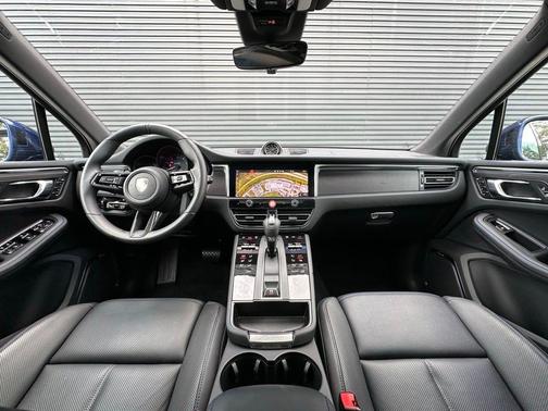 2025 Porsche Macan GTS