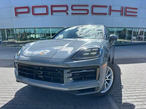 2026 Porsche Cayenne Base