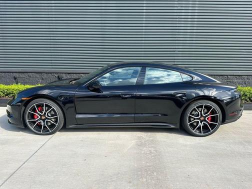 Jet Black Metallic 2026 Porsche Taycan 4S