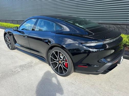 Jet Black Metallic 2026 Porsche Taycan 4S
