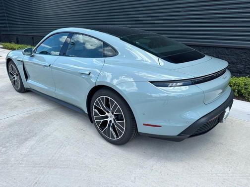 2025 Porsche Taycan Base
