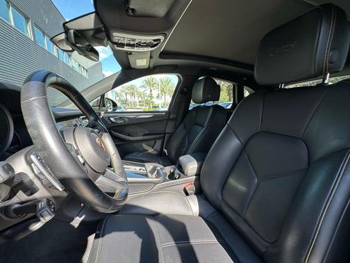 2023 Porsche Macan GTS