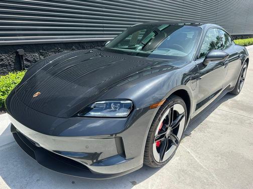 2025 Porsche Taycan 4S