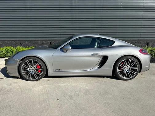 2015 Porsche Cayman GTS