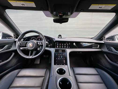 2025 Porsche Taycan Base