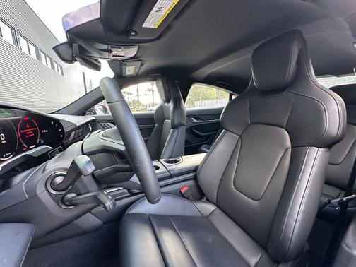 2025 Porsche Taycan Base