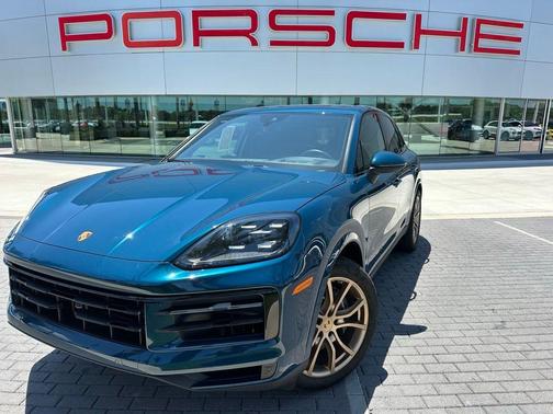 2024 Porsche Cayenne Base