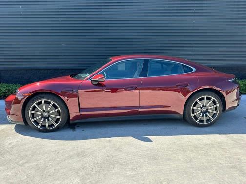 2021 Porsche Taycan 4S